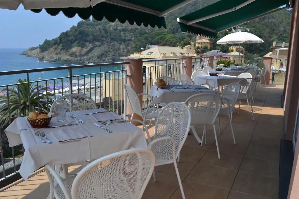 Hotel Delle Rose Bonassola 3*,